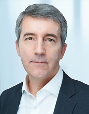 Dr. Pierre Péladeau
